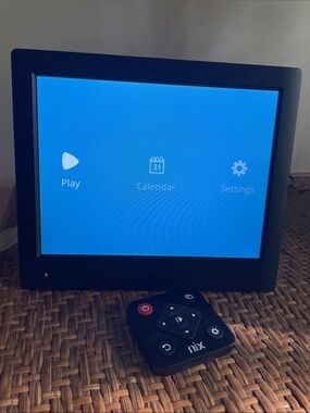 NIX Digital Photo Frame - USB or SD Card Only- 8” with remote
